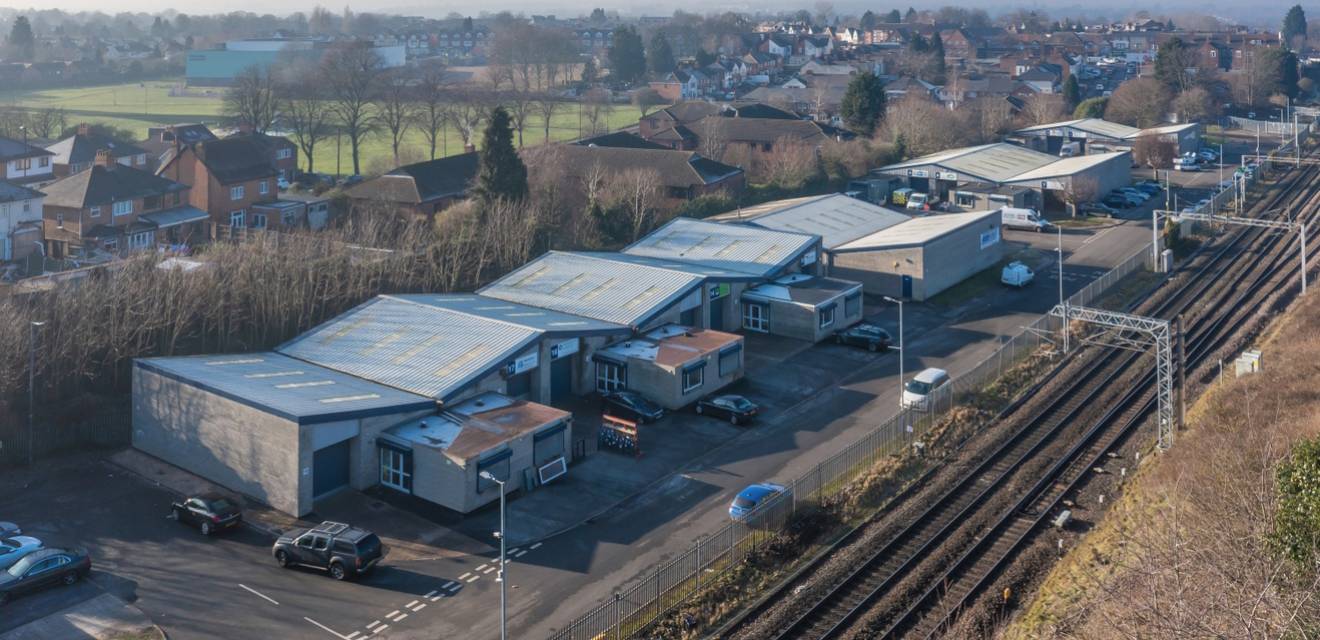 Stechford Trading Estate  - Industrial Unit To Let - Stetchford Trading Estate, Stetchford